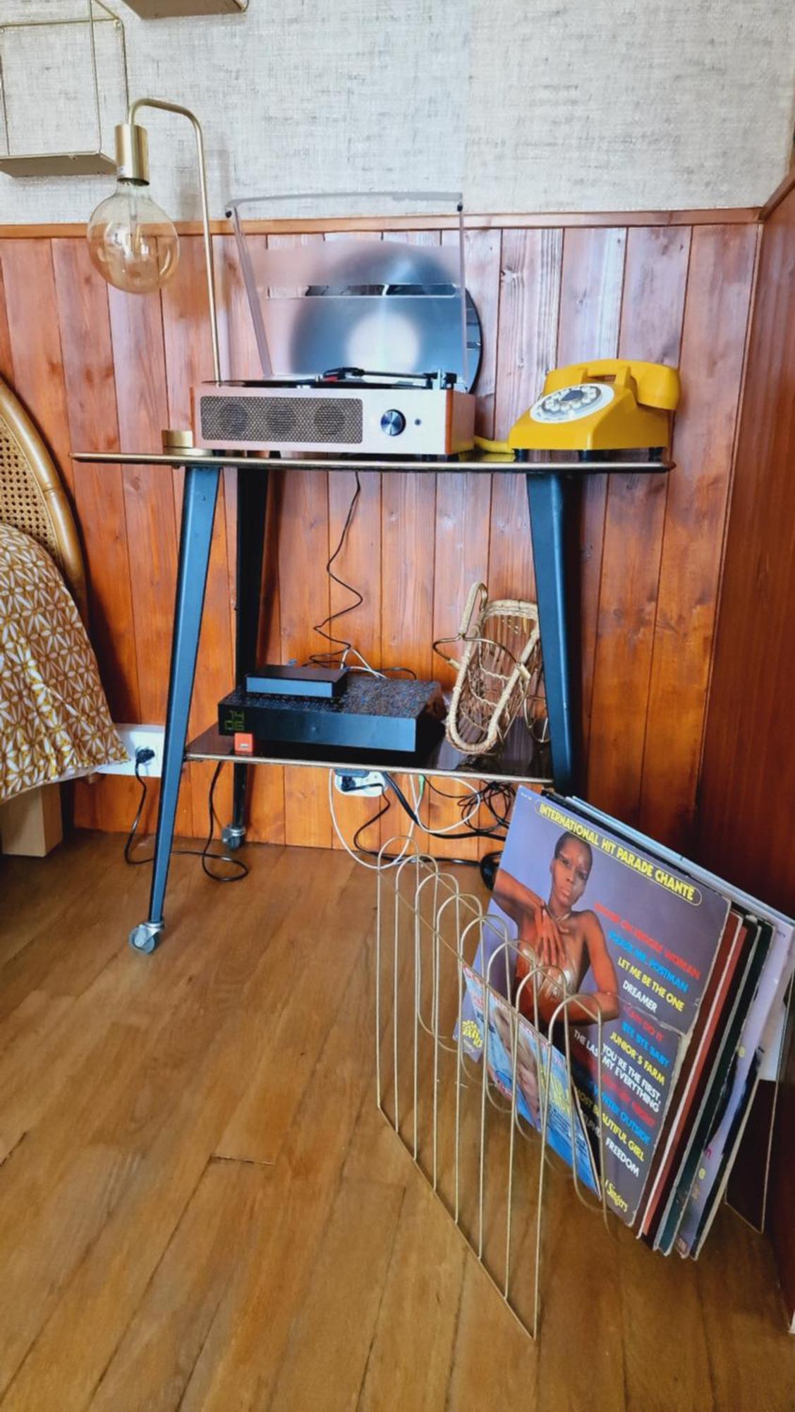 Studio 2 Pers Aux Inspirations 60S Chalon-sur-Saône Exterior foto