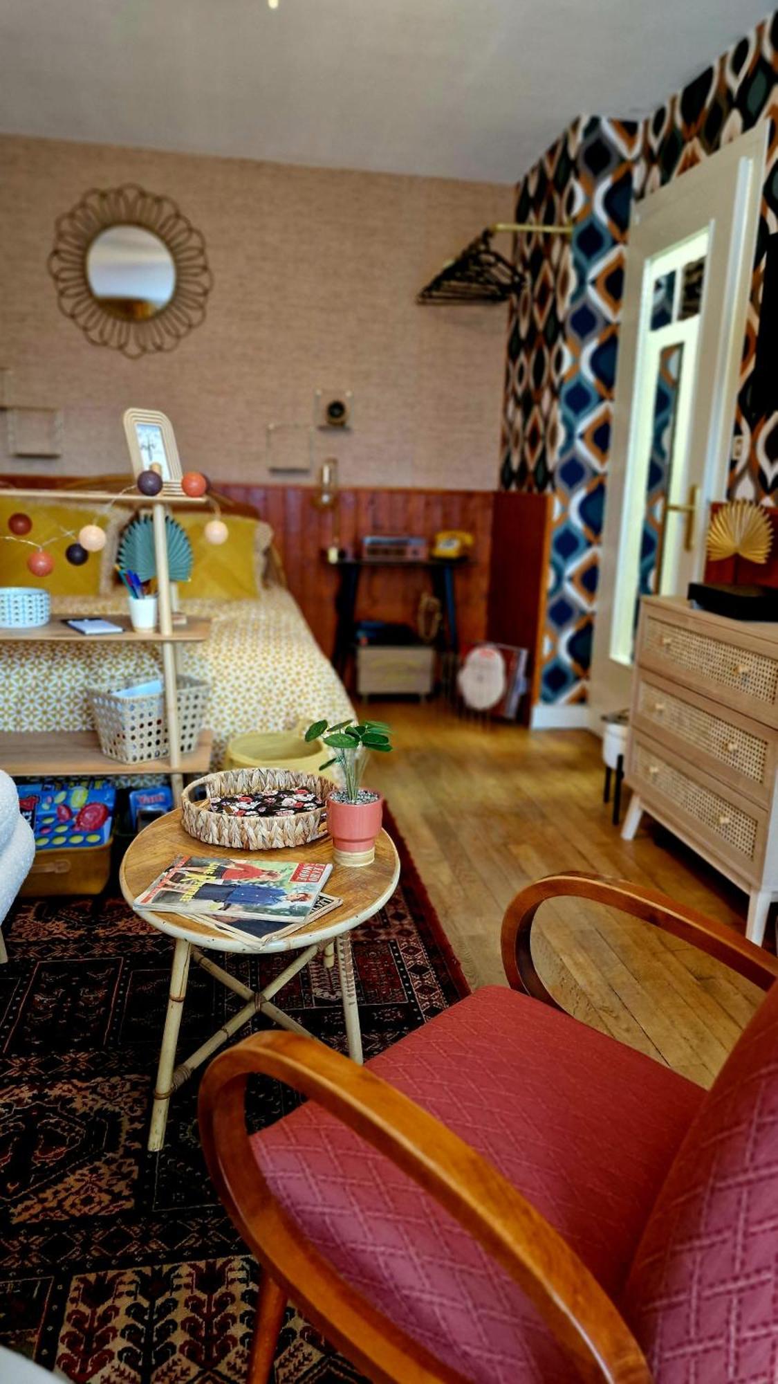 Studio 2 Pers Aux Inspirations 60S Chalon-sur-Saône Exterior foto
